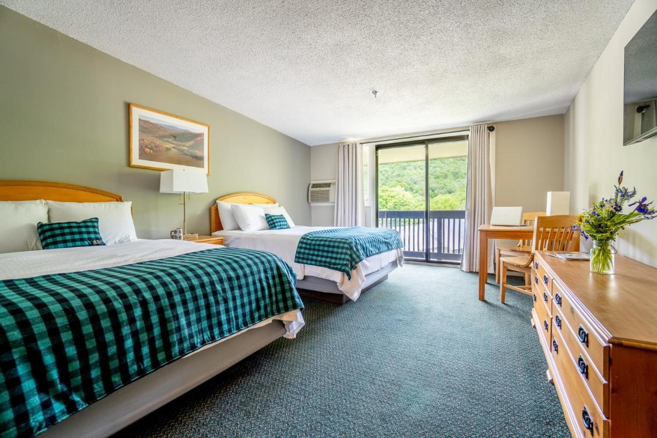 The Inn At Bolton Valley Bagian luar foto
